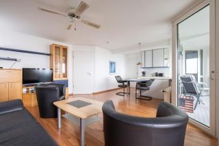 Gemütliche Ferienwohnung mit Wintergarten & Meerblick am Südstrand Wohnung 123 - 2