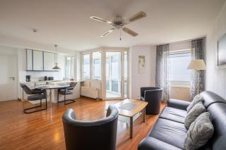Gemütliche Ferienwohnung mit Wintergarten & Meerblick am Südstrand Wohnung 123 - 3