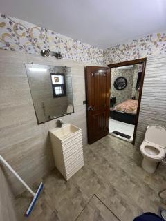 Red Tree Classic Guest House - 1