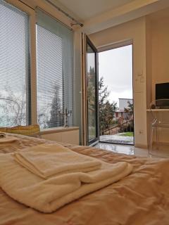 Villa Balevski & by The Lake - 2