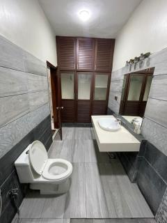 Red Tree Classic Guest House - 3