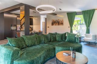 Villa Novara Holiday Home - 2