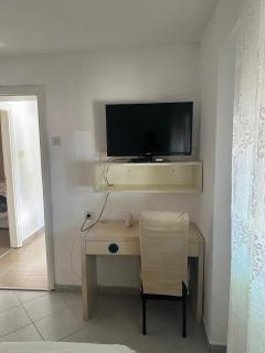 Petrovac Apartments - 3