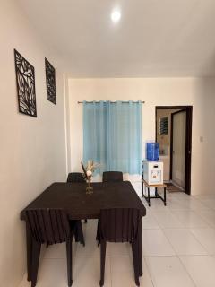 AeroBay Homestay 1BR Near Dahican Beach - 7