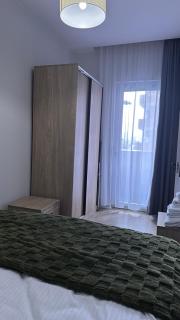 Modern 1BR Seaside Apartment, Walk to the Beach - 4
