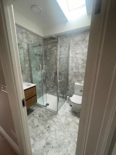 Luxury family home near UCD &city centre - 3