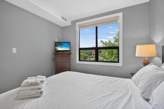 Spacious 3 Bd at Playa 214 1 min To Beach - 1