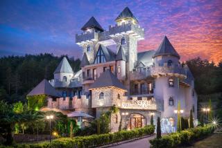 Royal Valentina Castle - 0