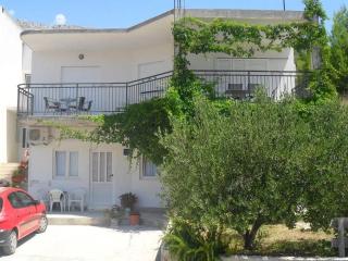 Family apartment and terrace with a sea view - 6