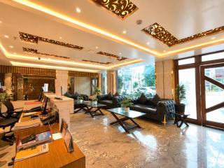 Hotel B-Queen And Restaurant - 9