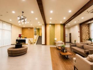L And J VIP Stay - 1