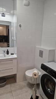 Falcon Apartment 2 - 4