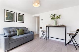 #161 Stylish Bodmin Cornwall Stay - Sleeps 6 - 1