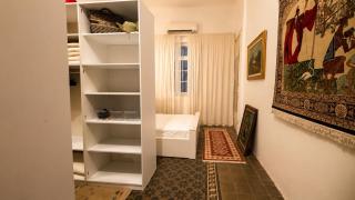 Authentic Neve Tzedek Apartment - 1