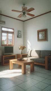 Salaman Homestay 1 - 2