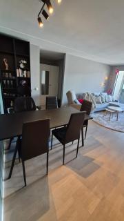 Very central flat with big courtyard balcony - 4