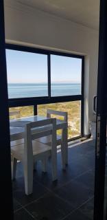 Beachfront Accommodation - 4