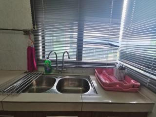 ipoh Manhattan condo 4br 12 pax pool view - 7