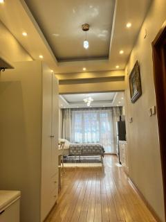 Modern Cozy apartment with Everything You Need - 4
