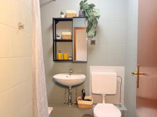 Cozy Studio in Stadt, Uni & Klinikum Nähe by CASTORA HOMES - 6