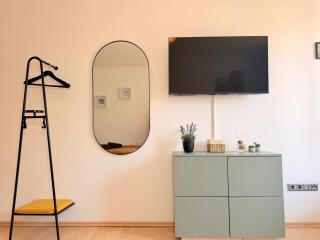 Cozy Studio in Stadt, Uni & Klinikum Nähe by CASTORA HOMES - 2
