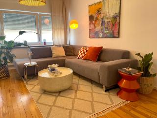 Ferienwohnung SaarPolygonblick, Gartenoase mit Terrasse - 7