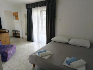 Apartments Šešo A - 8