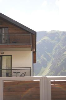 Oli Home - 8