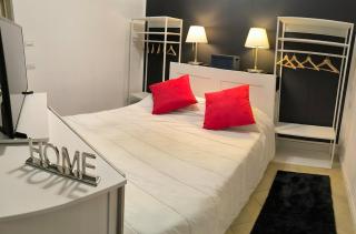 White Garden Apartment - 5