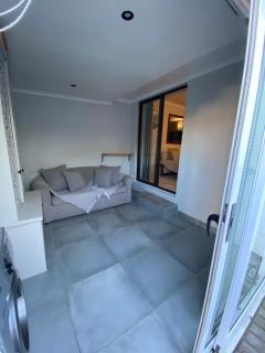 Spanish Villa- Pet Friendly - Cape Town - 4