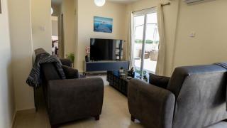 Penthouse Apartment Sleeps 4 - Sea Views Pool - 6