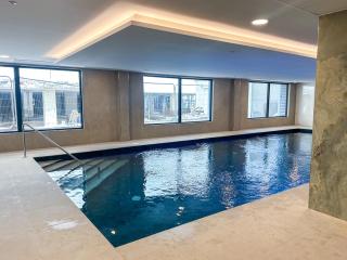 Victory Suites, - Swimming Pool and Gym, Close to Airport, Beach and Ocean Village - 8