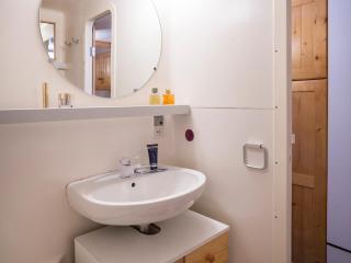Studio rénové 5 pers, ski aux pieds, balcon, animaux admis - FR-1-346-436 - 3
