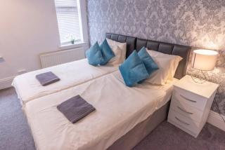 Central Derby 4BR Home for up to 10! - 5