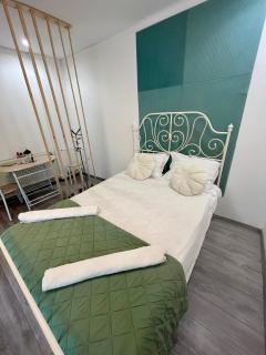 Green House - 7