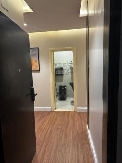 Homey GF 1BR&Big Living room&kitchenCentral Riyadh - 6