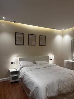 Homey GF 1BR&Big Living room&kitchenCentral Riyadh - 5