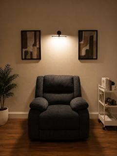Homey GF 1BR&Big Living room&kitchenCentral Riyadh - 8