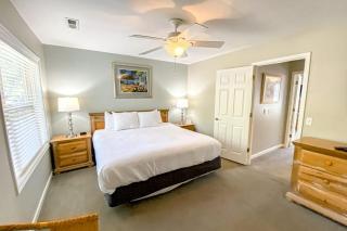The Cottages 30 - 7