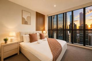 Wonderful Stay at CBD - Sky High City Views - Brand New Luxury Apartments - 1