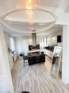 Lux studio in the heart of the pedestrian street - 5