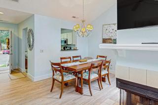 Carolina Place 3424 - 5