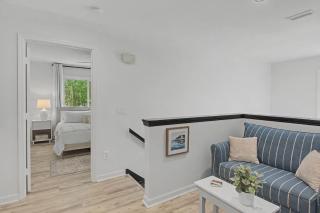 Coastal Charm - 4