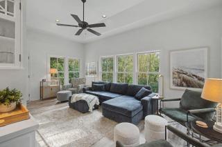 Coastal Charm - 5