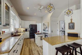 Coastal Charm - 1