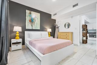 3 Bedroom 3 Bathroom Miami Beach Apartment - 7