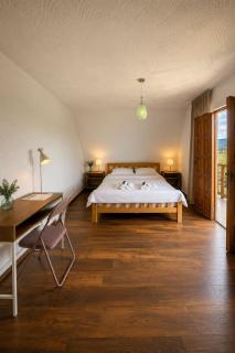 Winery & Brewery - Family Guesthouse "Villa Rbona" - 4