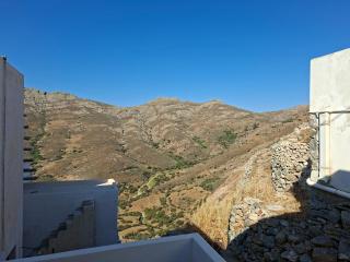 Archangels Alley Serifos - 2