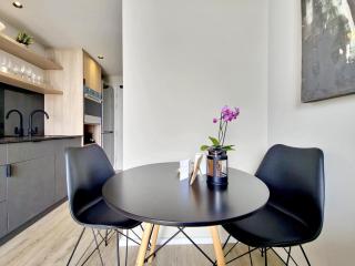 Contemporary Apartment in The Harri - 4