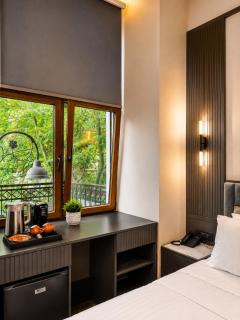Amara Boutique - 5